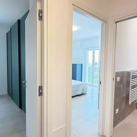 Vista Mare E Box Auto - Nuova Costruzione *